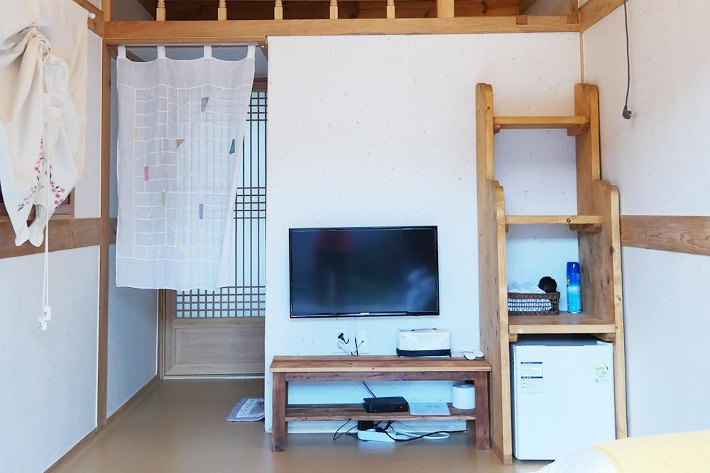 Yeonwoodang Guesthouse Чонджу Екстериор снимка